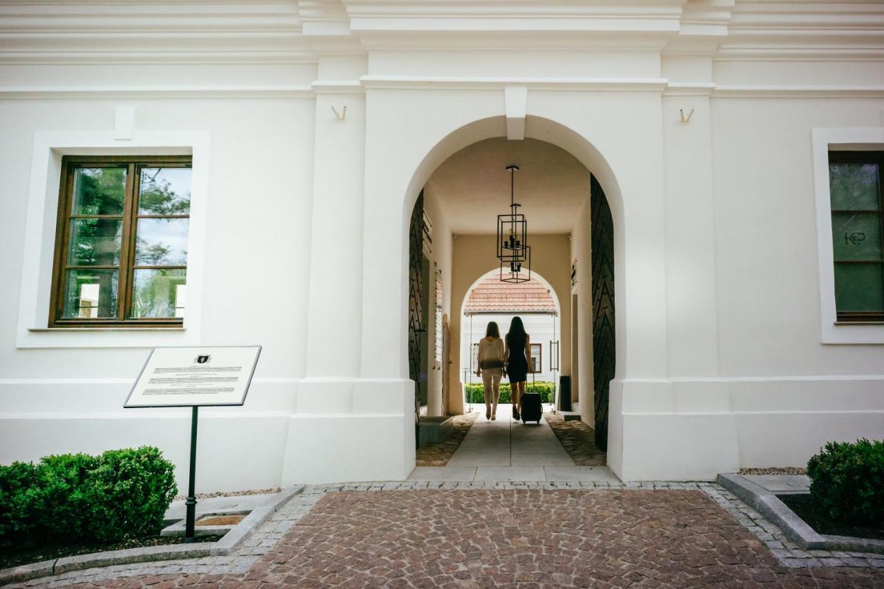 Palacyk Potockiego Braniewo Exteriör bild